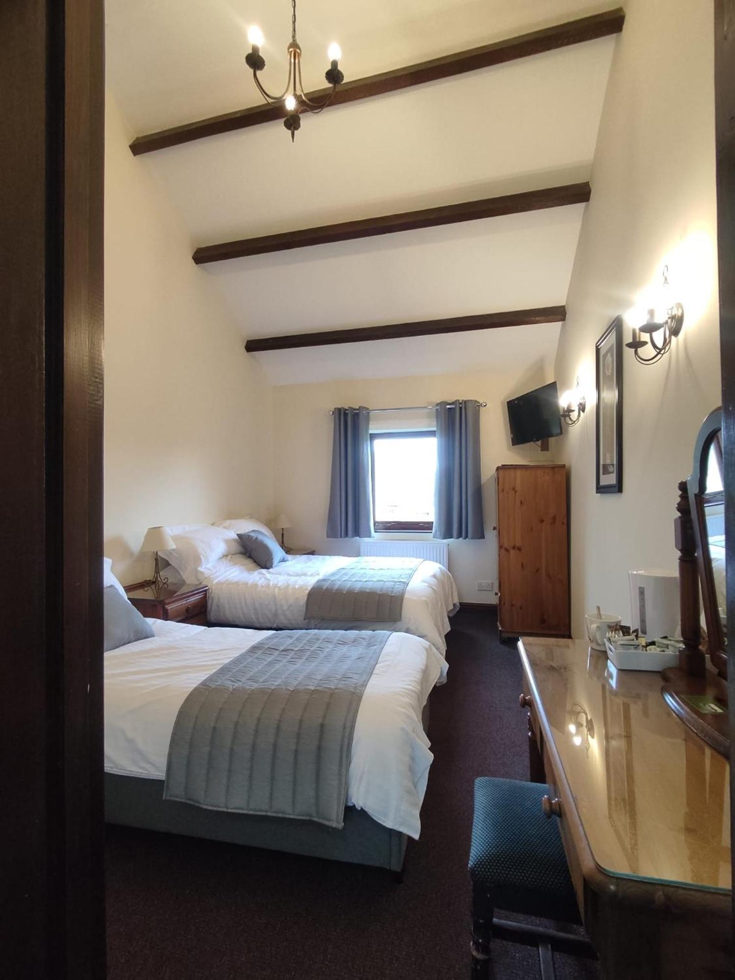 Ye Olde Bowling Green Inn Bradwell  Екстер'єр фото