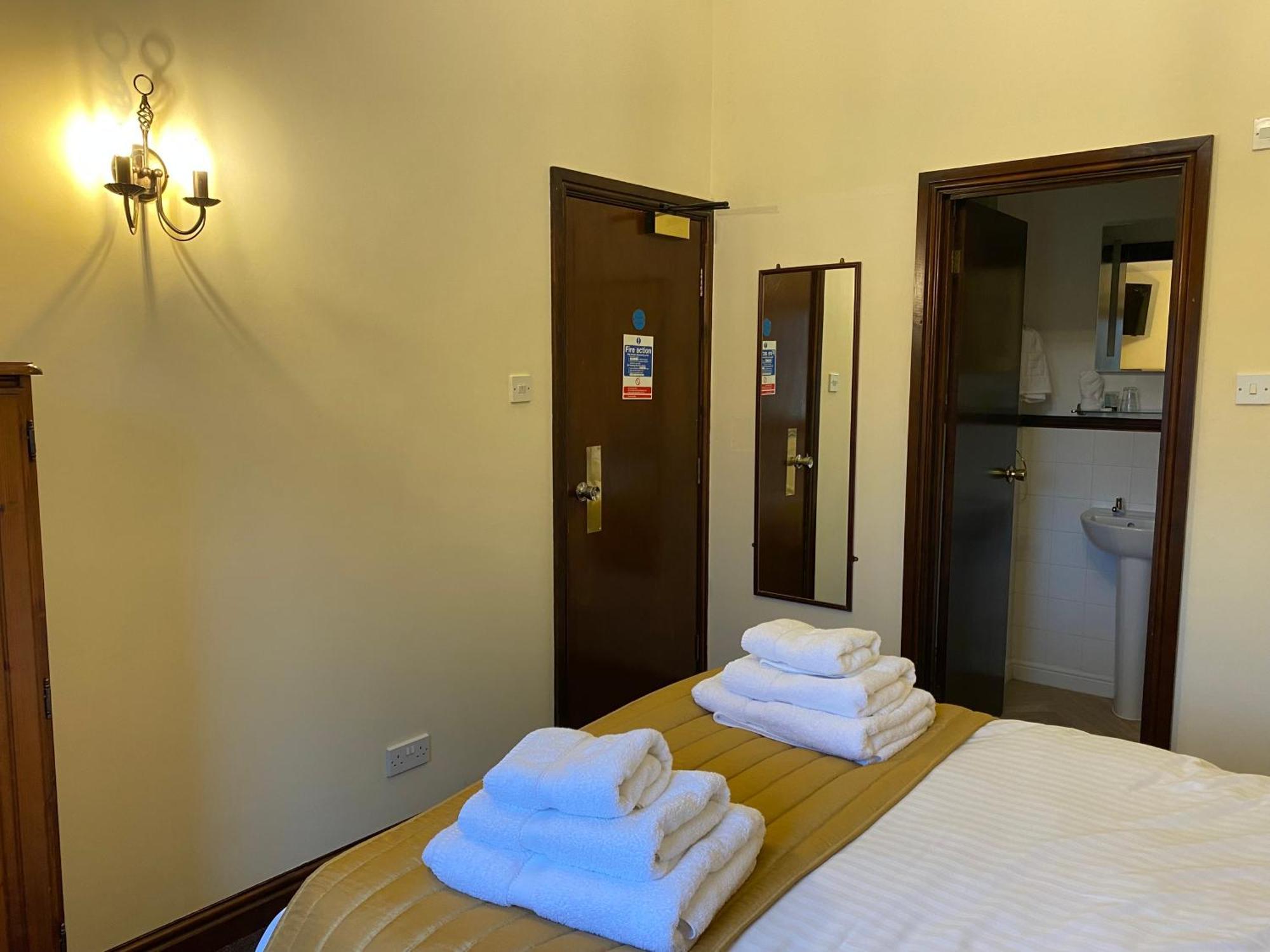 Ye Olde Bowling Green Inn Bradwell  Екстер'єр фото